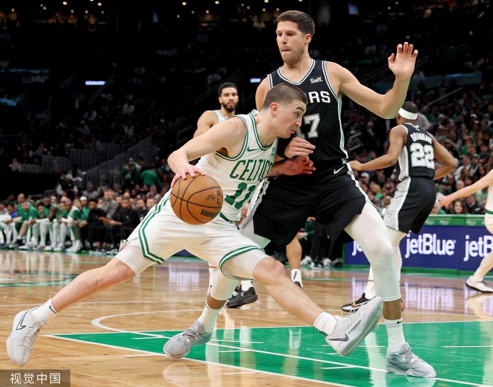 给出回应 给出回应